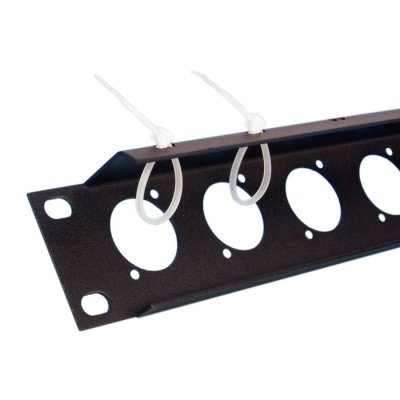 Adam Hall 872215 U-shaped Rack Panel 1U