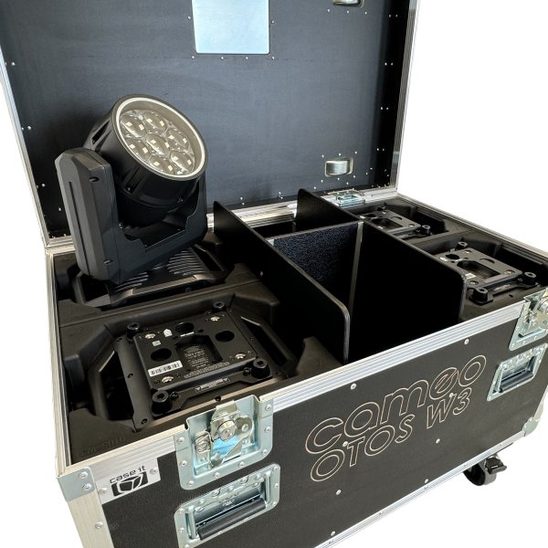 Flightcase for 4 x Cameo Otos W3