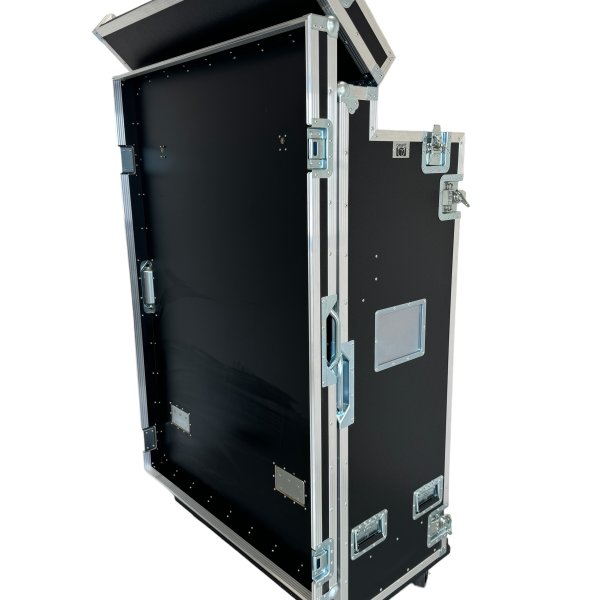Tour Case for Guitars and Basses