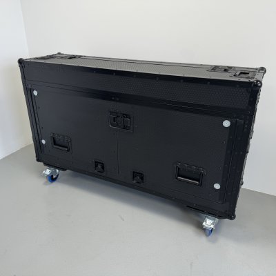 Flip Case for grandMA3 full-size console (Blackline)