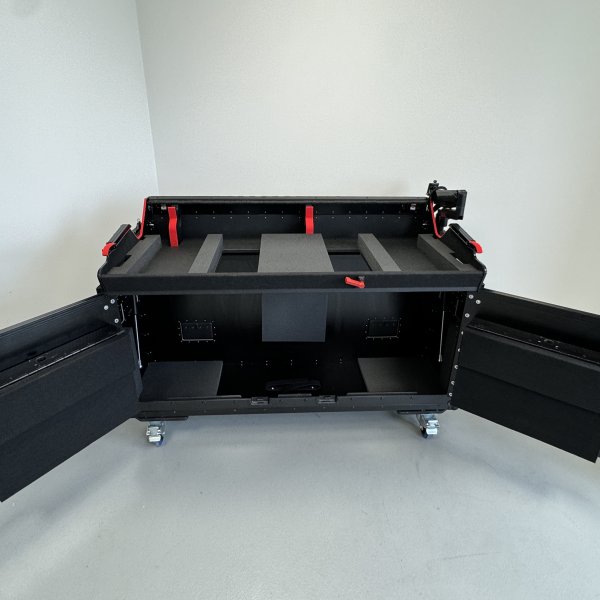 Flip Case for grandMA3 full-size console (Blackline)