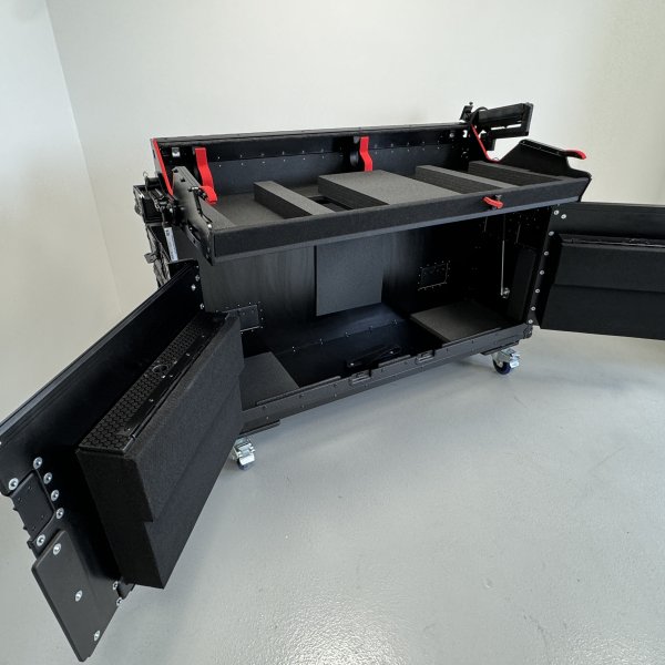 Flip Case for grandMA3 full-size console (Blackline)