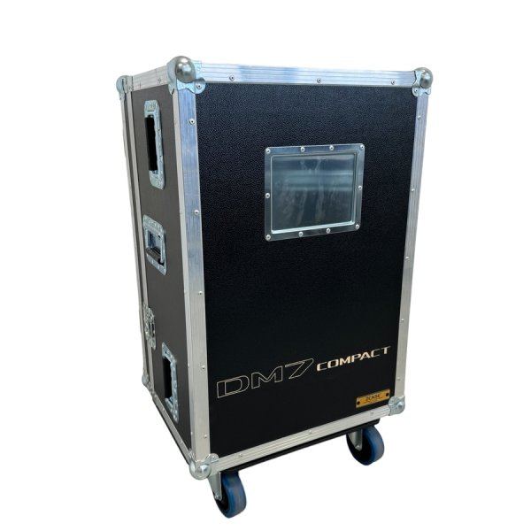 Yamaha DM7C two doors flightcase