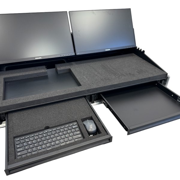 Light Mixer Flightcase for 2 x  22