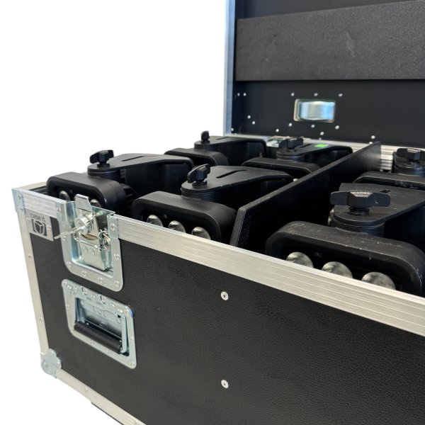 Flightcase for 8 or 12 x Cameo Zenit W300