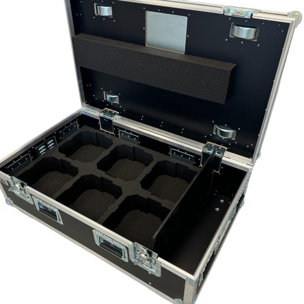 Flightcase for 6 x Cameo FLOOD 600