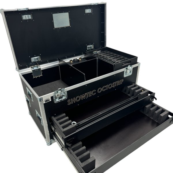 Flightcase for 16 x Showtec LED Octostrip MK2