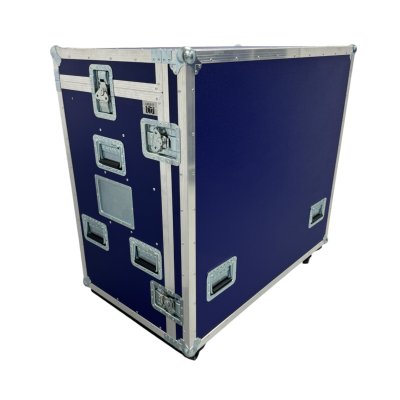 Tour case with 10 x drawers and workstation
