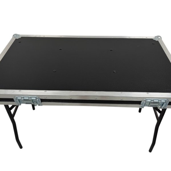 Hospitality case without drawers