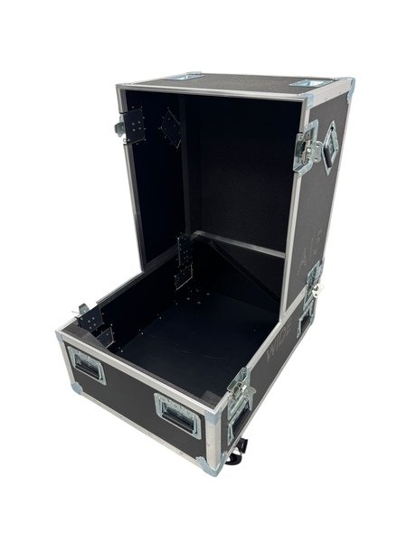 2 x L-acoustics A15 (Wide)