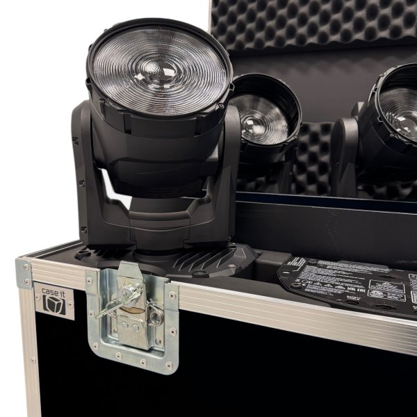 Flightcase for 8 x Martin Mac One