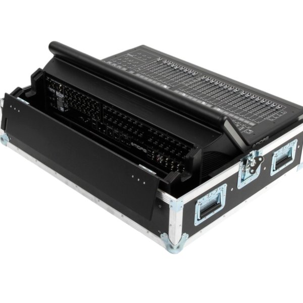 Flightcase for Midas M32 mixer