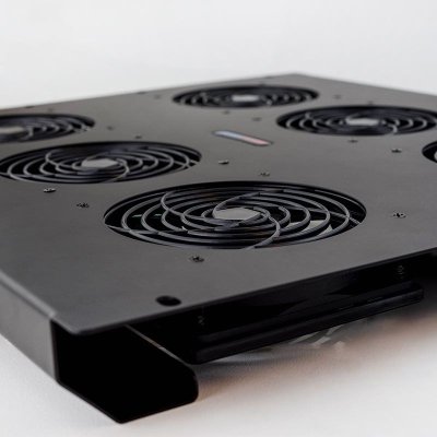 Ultra-quiet 6 Fan Tray for Server Enclosures