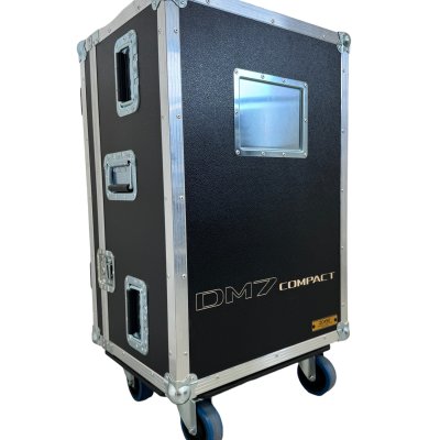 Yamaha DM7C two doors flightcase