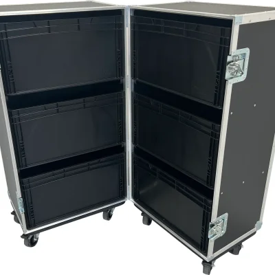 Roadcase with 6 EU Boxes