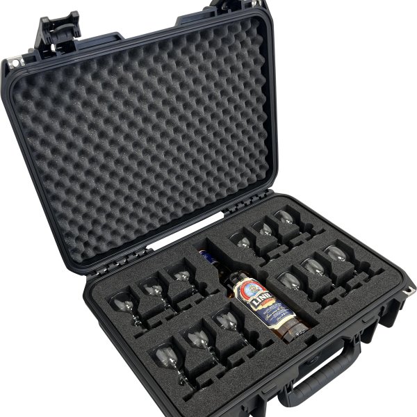  Linie Aquavit case