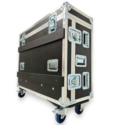 3Door Flightcase for Yamaha DM7 mixer