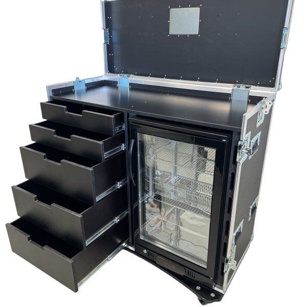 Hospitality case with drawers